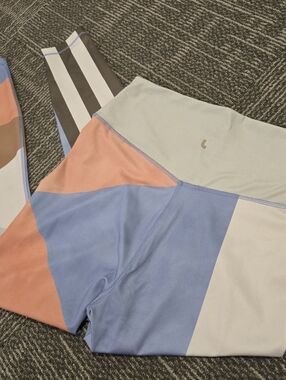 Lolë Colorblock Athletic Leggings Size Medium